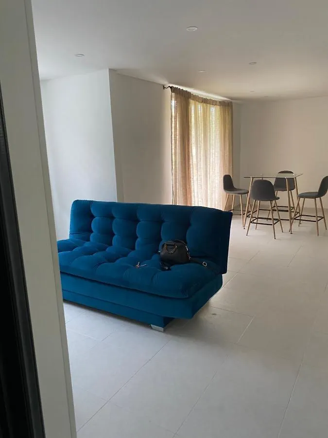 Conjunto Colinas Del Aguacatal Homestay Cali